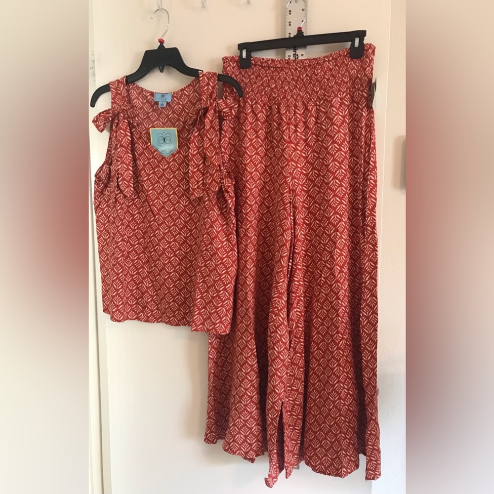 NWT CeCe rust colored pant outfit M